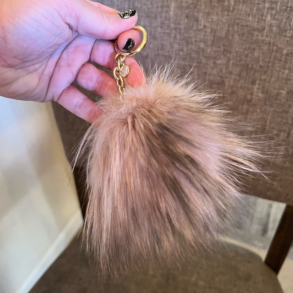 Michael Kors Rabbit Fire Key Chain - Picture 2 of 3